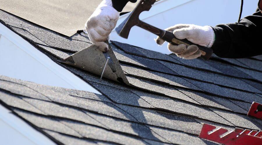Expert flood damage restoration services in Baylis, IL